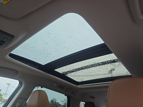 New 2025 Nissan Pathfinder Platinum w/ Cargo Package image 23