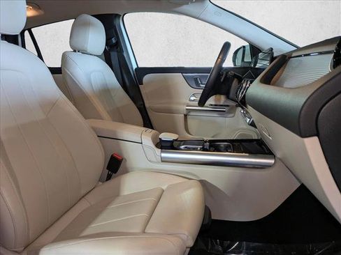 Certified 2022 Mercedes-Benz GLA 250 GLA 250 image 22