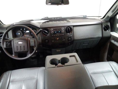 Used 2012 Ford F250 XL w/ PWR Equipment Group image 29