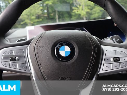 Used 2025 BMW X7 xDrive40i w/ Premium Package AWD/4WD image 36