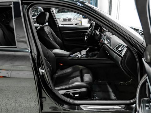 Used 2017 BMW 340i Sedan RWD image 42