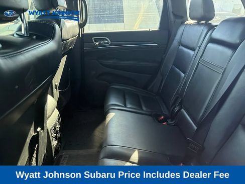 Used 2017 Jeep Grand Cherokee Limited AWD/4WD image 13
