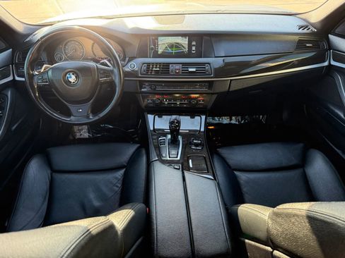 Used 2012 BMW 550i Sedan image 13