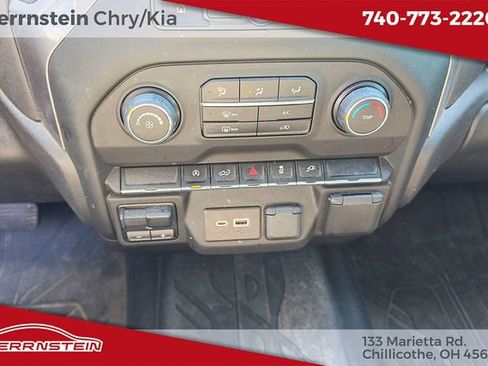 Used 2022 Chevrolet Silverado 1500 Custom image 19