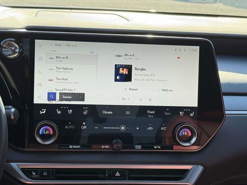 Used 2024 Lexus RX 500h F Sport w/ Convenience Package image 10