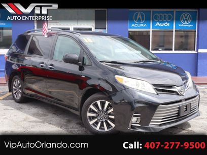 Used 2018 Toyota Sienna XLE w/ XLE Navigation Package