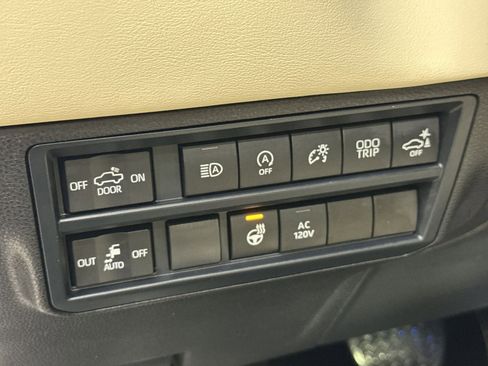 Used 2024 Toyota Tundra 1794 Edition AWD/4WD image 45