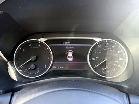 Used 2023 Nissan Sentra SV FWD image 22