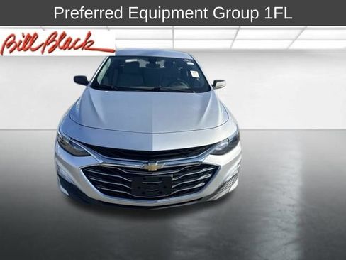 Used 2019 Chevrolet Malibu LS FWD image 3