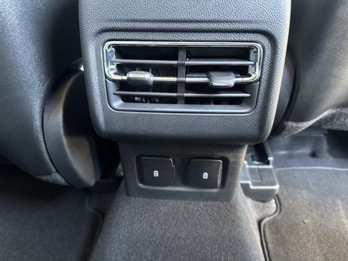 New 2026 Lincoln Corsair Reserve image 23