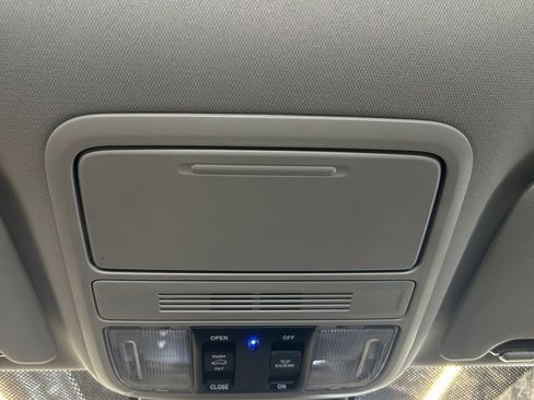 New 2026 Honda Odyssey EX-L image 32