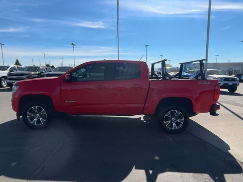 Used 2020 Chevrolet Colorado Z71 image 36