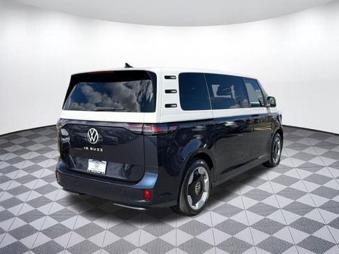 New 2025 Volkswagen ID. Buzz Pro S Plus image 9