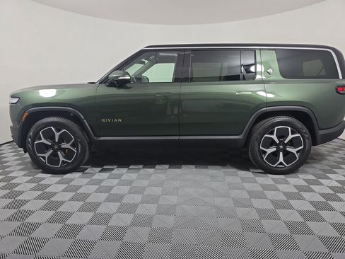Used 2023 Rivian R1S Adventure AWD/4WD image 2