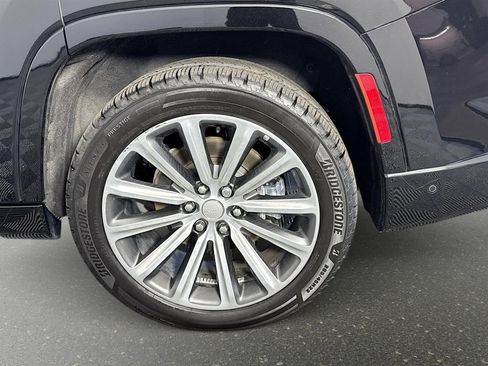 Used 2023 Jeep Grand Wagoneer 4WD image 35