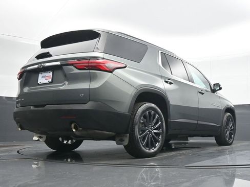 Used 2022 Chevrolet Traverse LT image 21