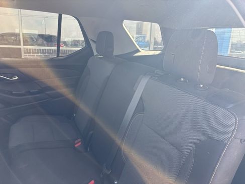 Used 2018 Chevrolet Traverse Premier image 33