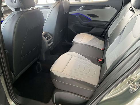 New 2026 Volkswagen Tiguan SE R-Line image 10