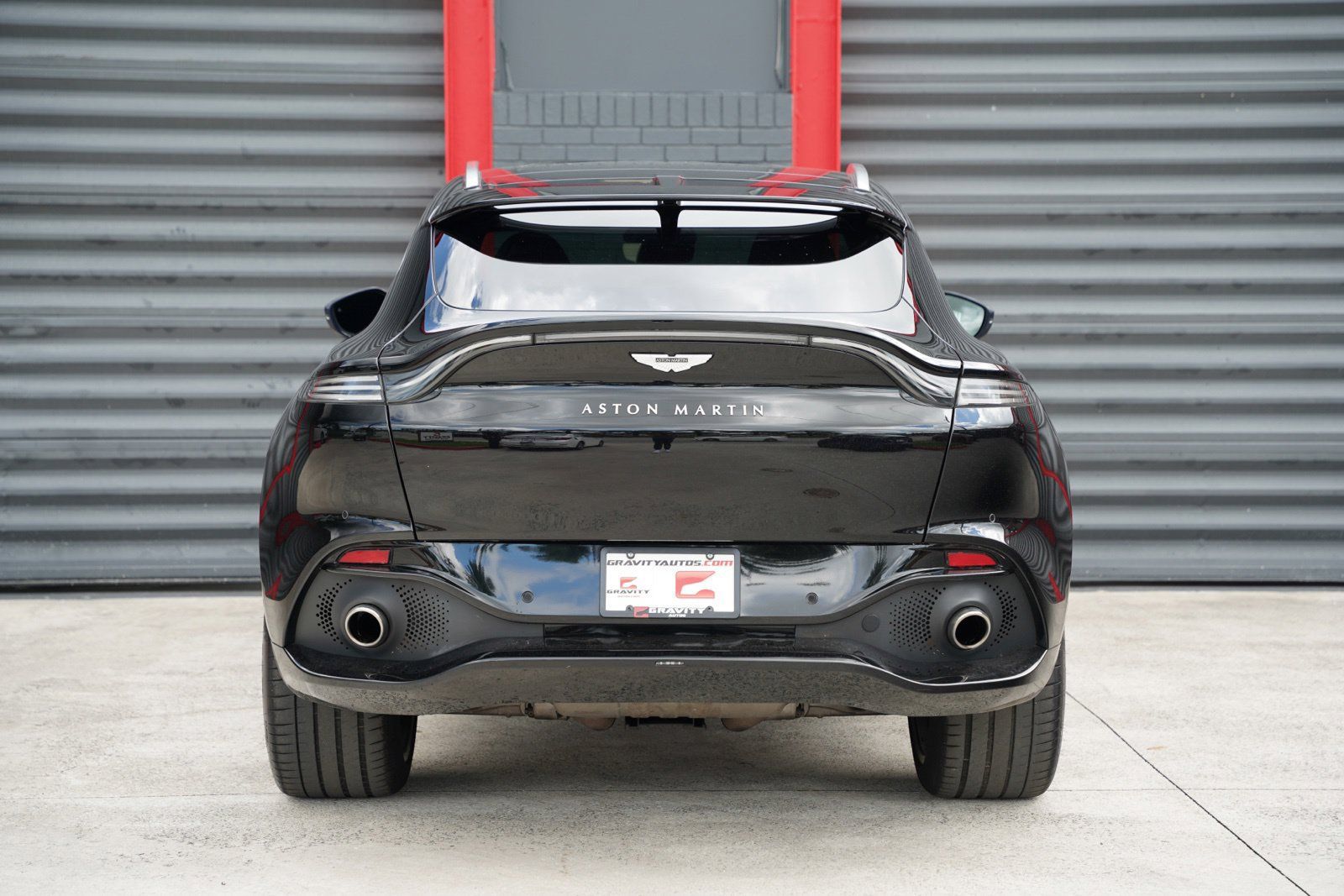 Used 2021 Aston Martin DBX AWD/4WD image 14