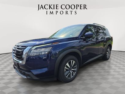Used 2025 Nissan Pathfinder SL