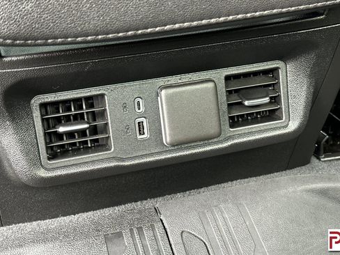 Certified 2024 Chevrolet Silverado 2500 LTZ image 15