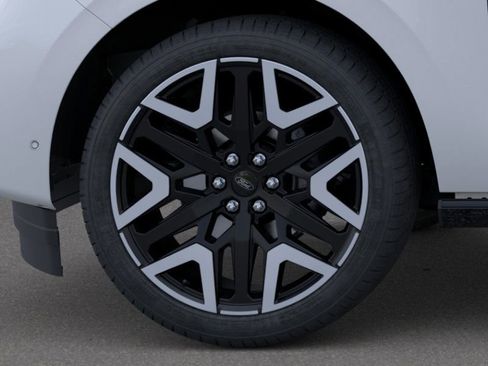 New 2026 Ford Expedition Max Platinum w/ Platinum Ultimate Package image 19