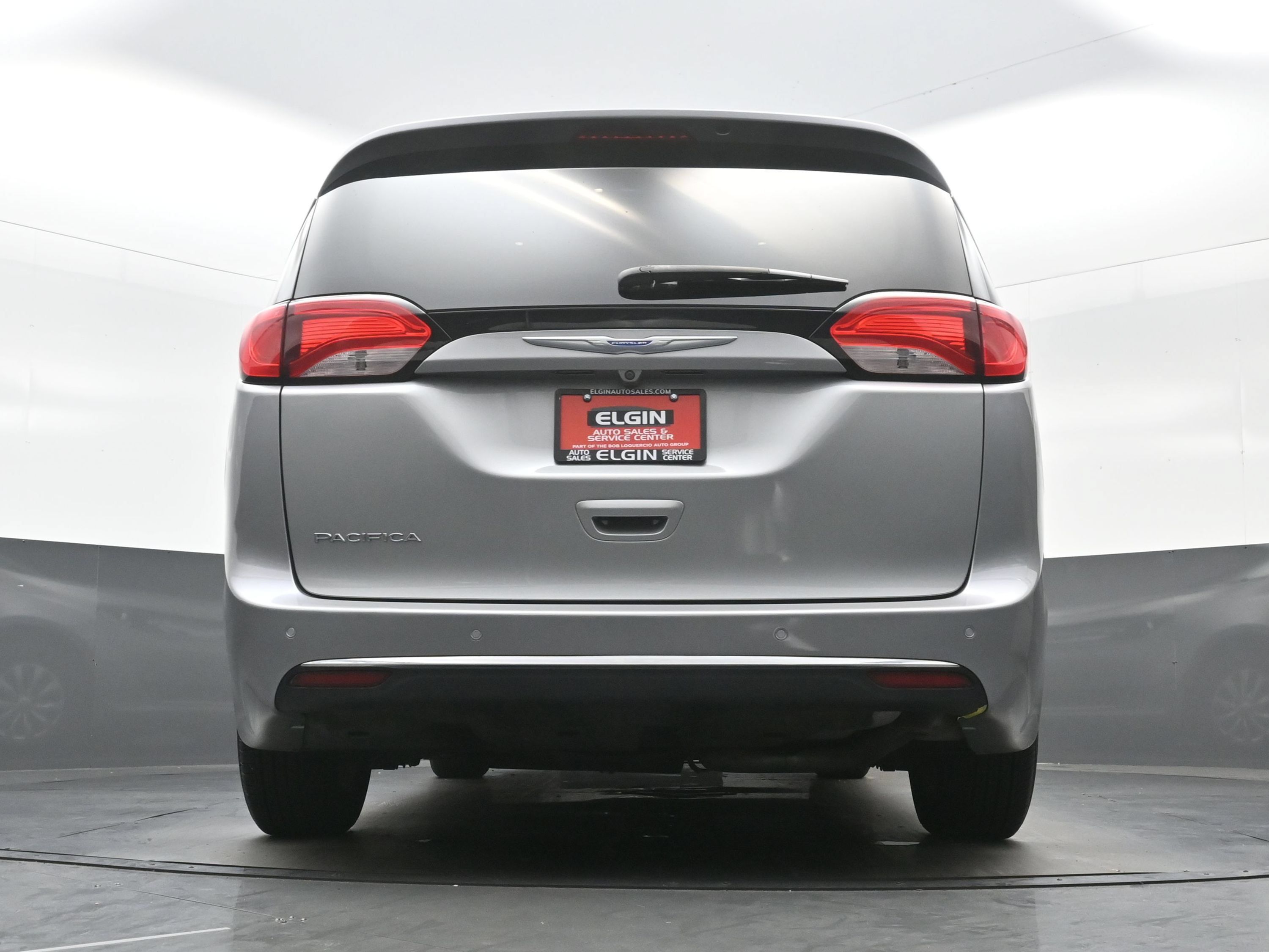 Used 2018 Chrysler Pacifica Touring-L Plus FWD image 30
