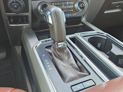 Used 2019 Ford F150 King Ranch w/ Equipment Group 601A Luxury AWD/4WD image 11