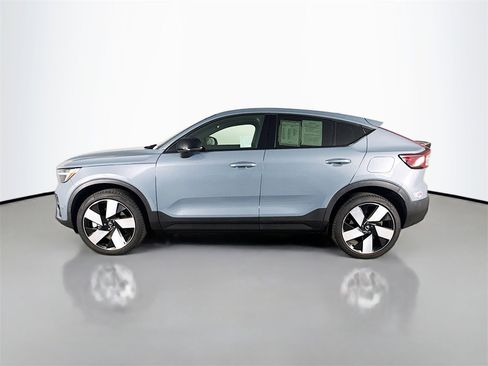 Certified 2023 Volvo C40 P8 Recharge Ultimate w/ Protection Package Premier image 4