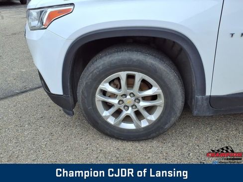 Used 2019 Chevrolet Traverse LS image 7