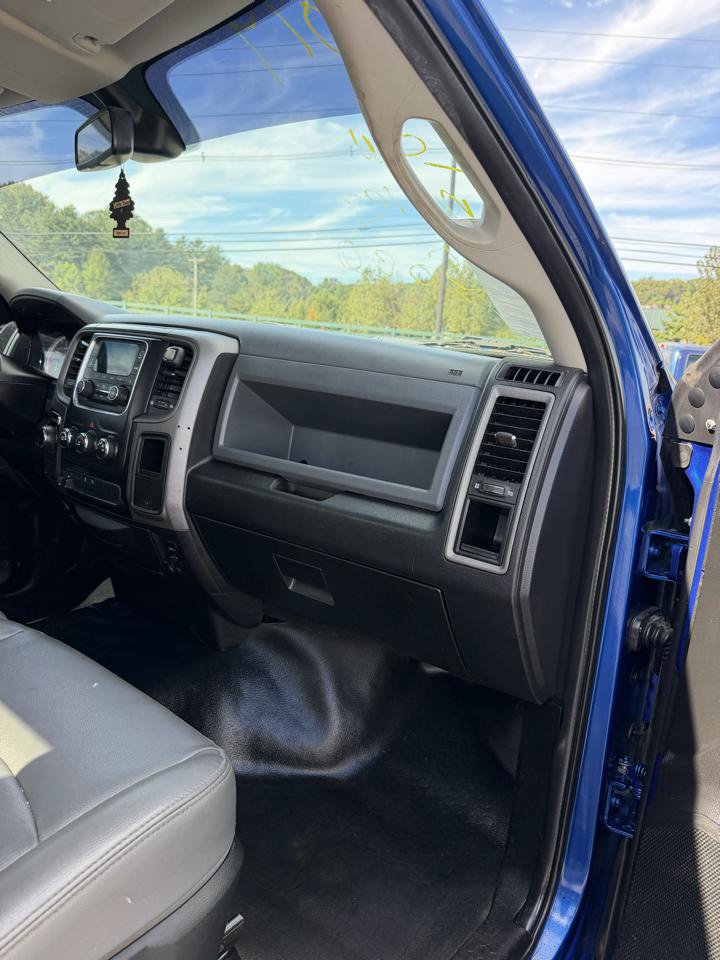 Used 2019 RAM 1500 Tradesman RWD image 10