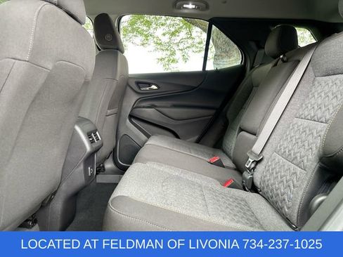 Used 2023 Chevrolet Equinox LT FWD image 23