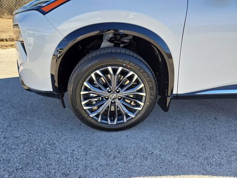 New 2026 Nissan Rogue Platinum w/ Tech Package image 38