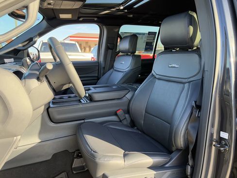 New 2025 Ford Expedition Max Platinum w/ Stealth Appearance Package image 48