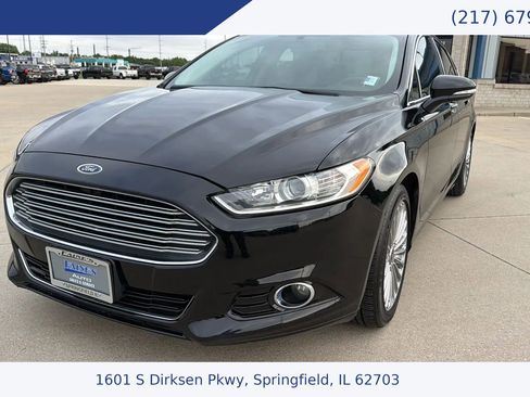 Used 2016 Ford Fusion Titanium FWD image 1