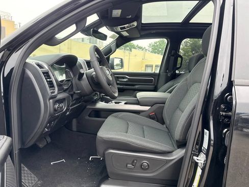 New 2026 RAM 1500 Big Horn AWD/4WD image 17