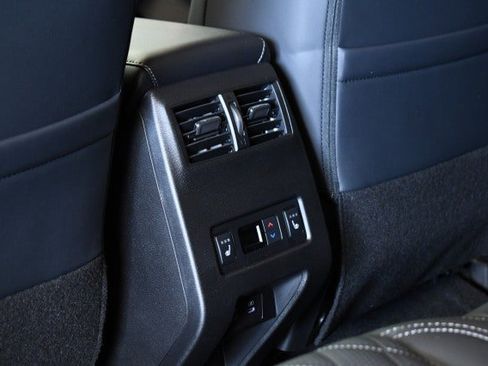 New 2026 Mitsubishi Outlander SEL AWD/4WD image 26