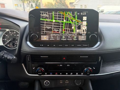 Used 2021 Nissan Rogue SL w/ Premium Package image 21