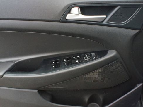 Used 2021 Hyundai Tucson Value FWD image 20