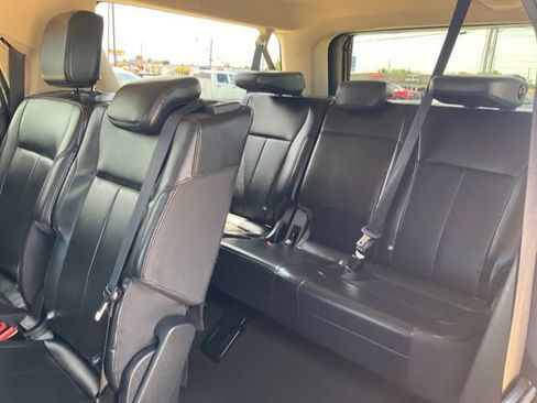 Used 2024 Ford Expedition Max XLT AWD/4WD image 28