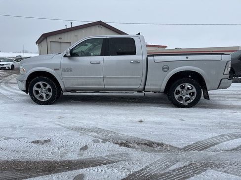 Used 2016 RAM 1500 Laramie w/ Convenience Group image 15