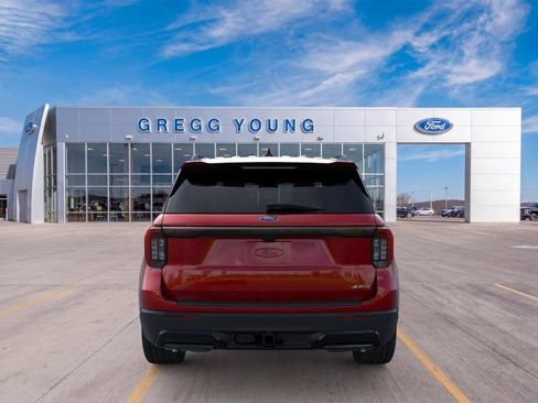 New 2026 Ford Explorer ST-Line AWD/4WD image 6
