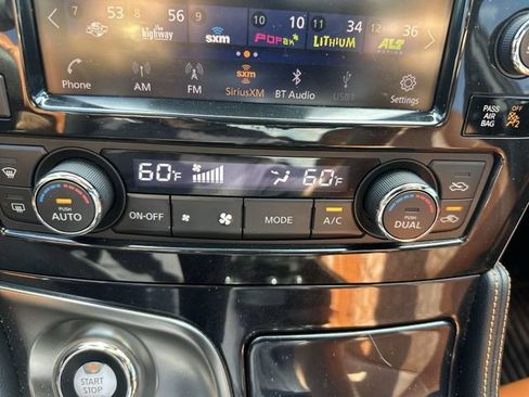 Used 2019 Nissan Maxima Platinum w/ Reserve Package FWD image 19