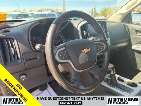 Used 2021 Chevrolet Colorado LT w/ Safety Package image 18