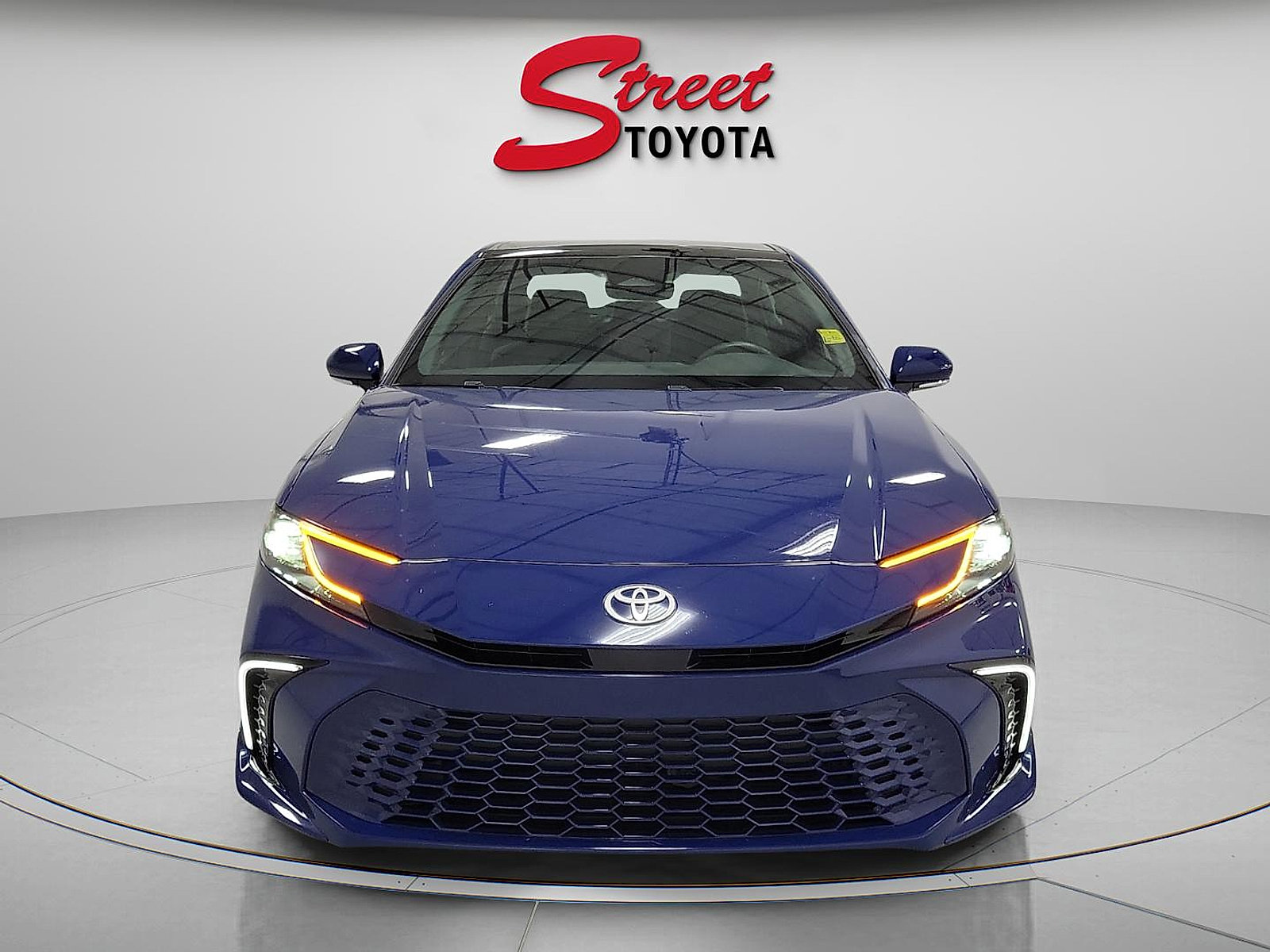 Certified 2025 Toyota Camry XSE FWD image 6