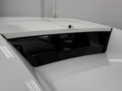 Used 2023 Chevrolet Corvette Stingray Premium Conv w/ Battery Protection Package RWD image 10