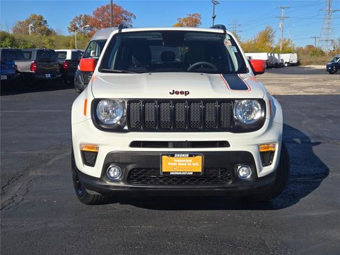 Certified 2020 Jeep Renegade Latitude image 4