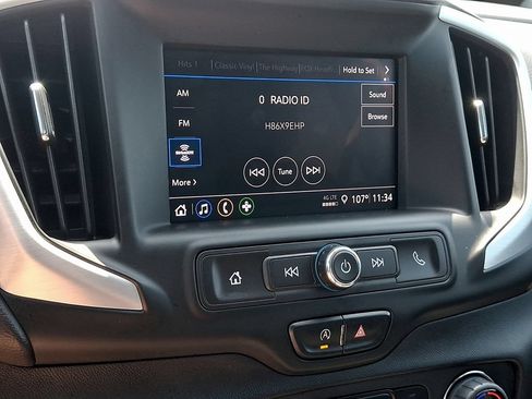 Used 2023 GMC Terrain SLE w/ Driver Convenience Package FWD image 16