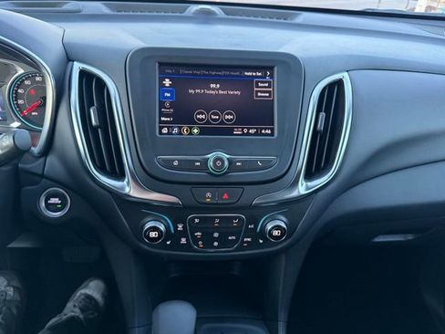 Used 2024 Chevrolet Equinox LT image 18