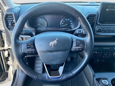 Used 2023 Ford Bronco Sport Outer Banks w/ Tech Package image 11